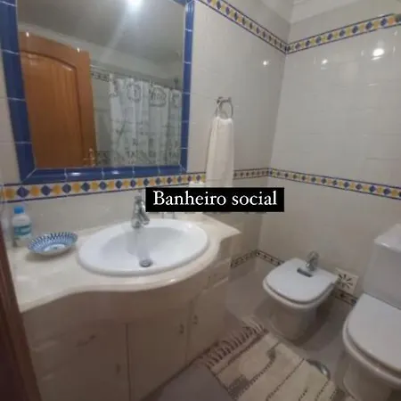 Séjour chez l'habitant Lisbon Room *